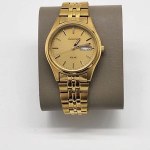 Seiko Solar Analog Day Date Watch V158 0AA0 With Original Bracelet